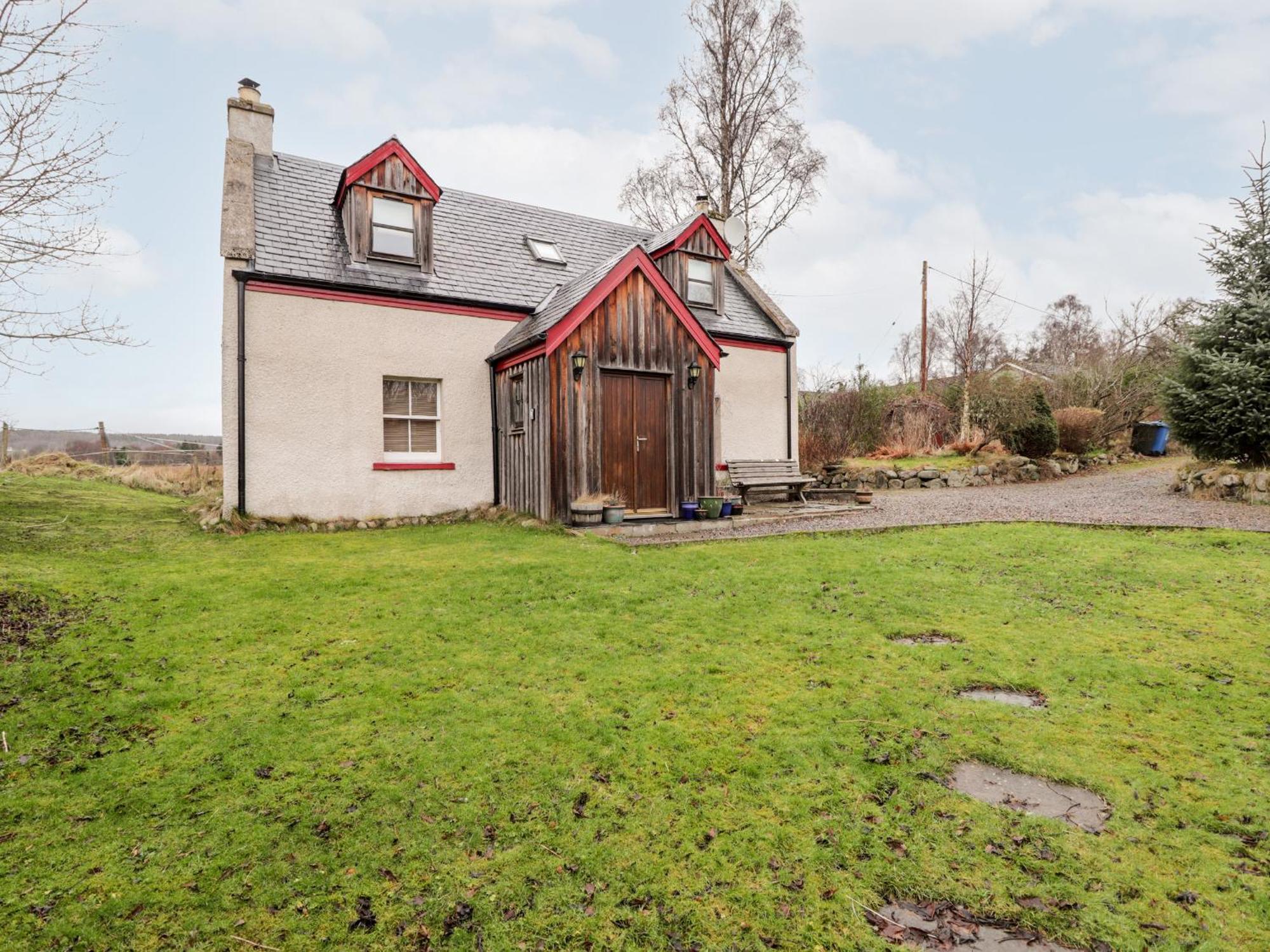 Bogindour Cottage Muir of Ord Exteriör bild